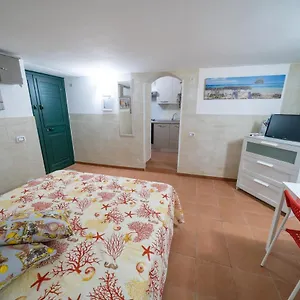 https://buongiorno-ortigia-casa-vacanze.sicilyhotelsitaly.net
