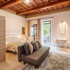  Appartamento Residenza Stuart - La Casa Nido Nest House - Dimora Storica